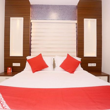 Ambalath Maple Leaves Home Ґуруваюр Екстер'єр фото