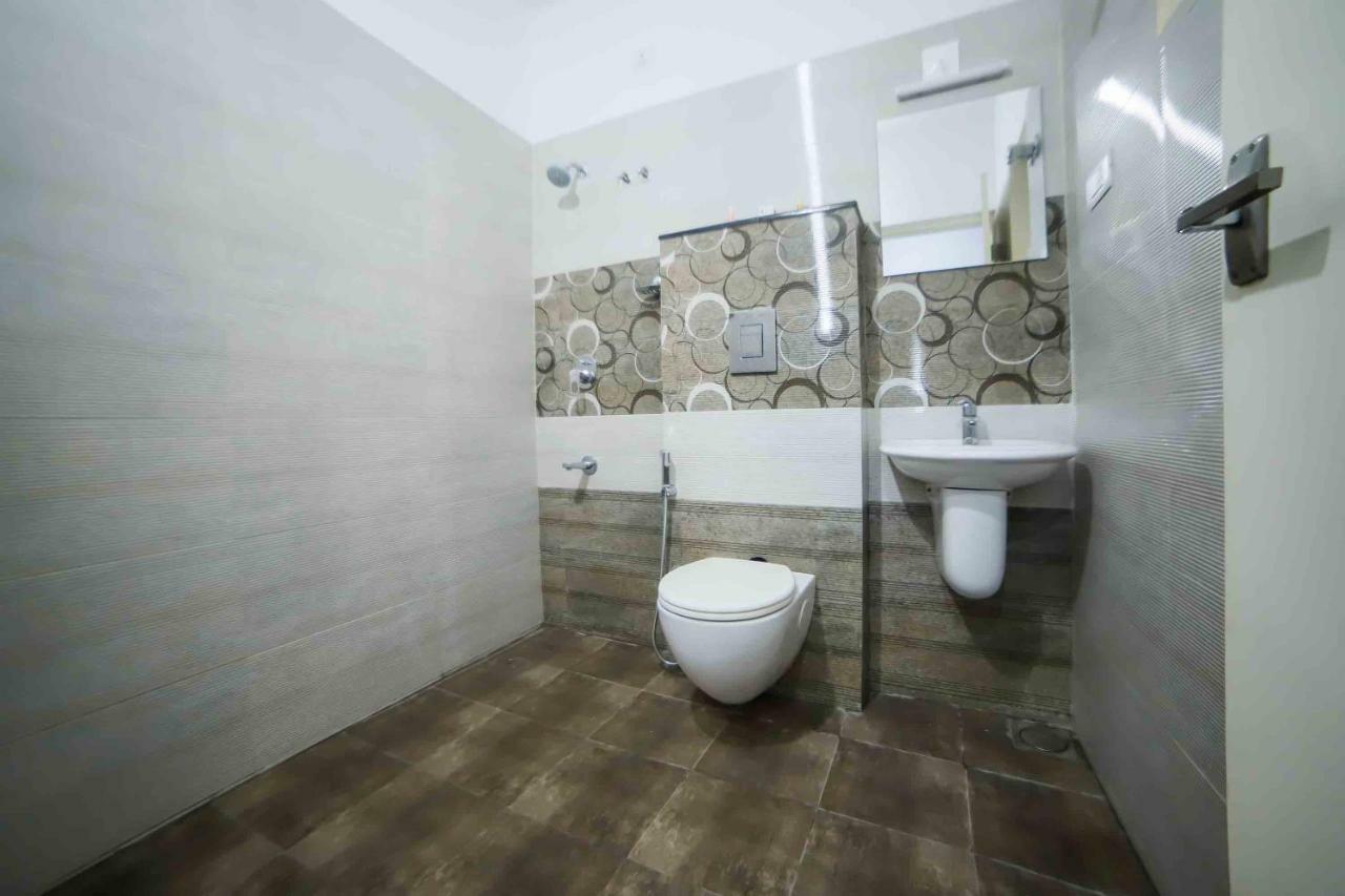 Ambalath Maple Leaves Home Ґуруваюр Екстер'єр фото